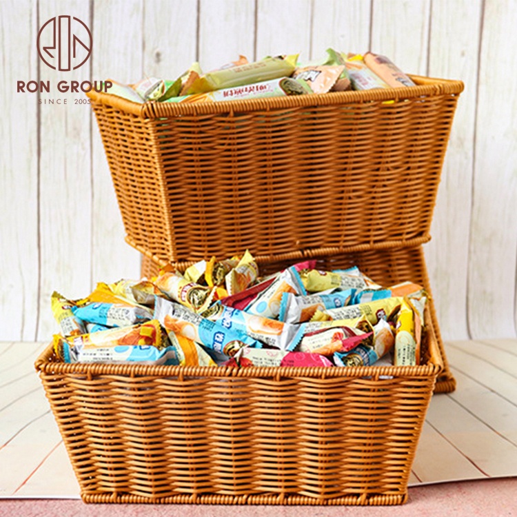 Cheap price eco friendly wedding party accessory PP woven handmade sugar fruit bread rattan storage basket