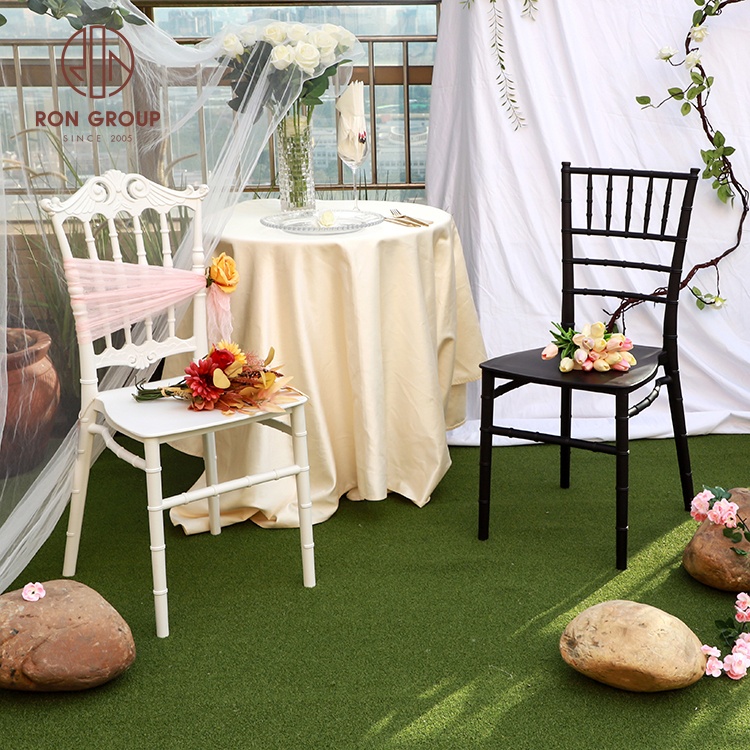 Wholesale Restaurant Fashionable Stackable Black White PP Plastic Event Outdoor Indoor Phoenix Tiffany Chiavari Wedding Chair