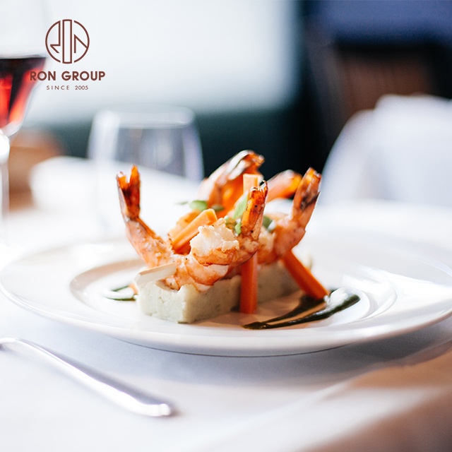 Cheap Price Simple Design Wedding Banquet Party Restaurant Tableware Dishware Round Porcelain Plain White Dinner Ceramic Plate