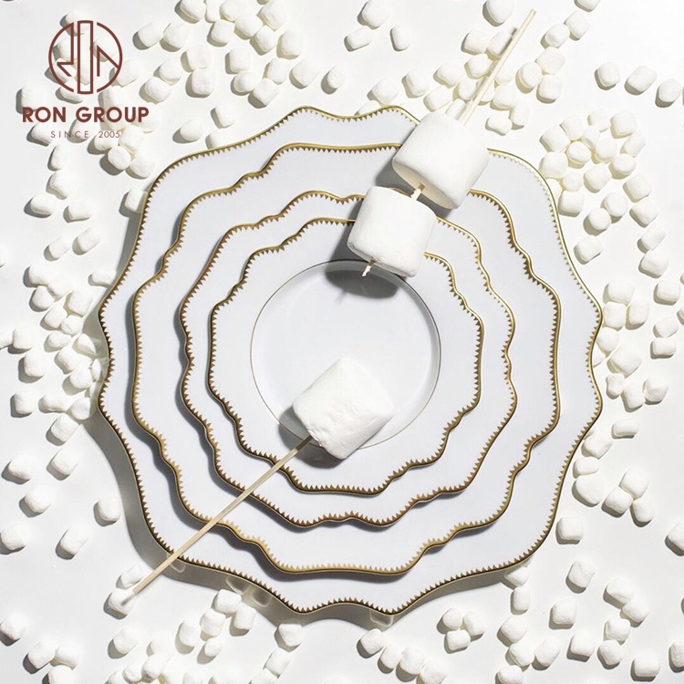 Retro Sunflower White Dinnerware Sets for Wedding Porcelain Dishes and Plates Fine Bone China Sunflower 13 Inch Ceramic Plates