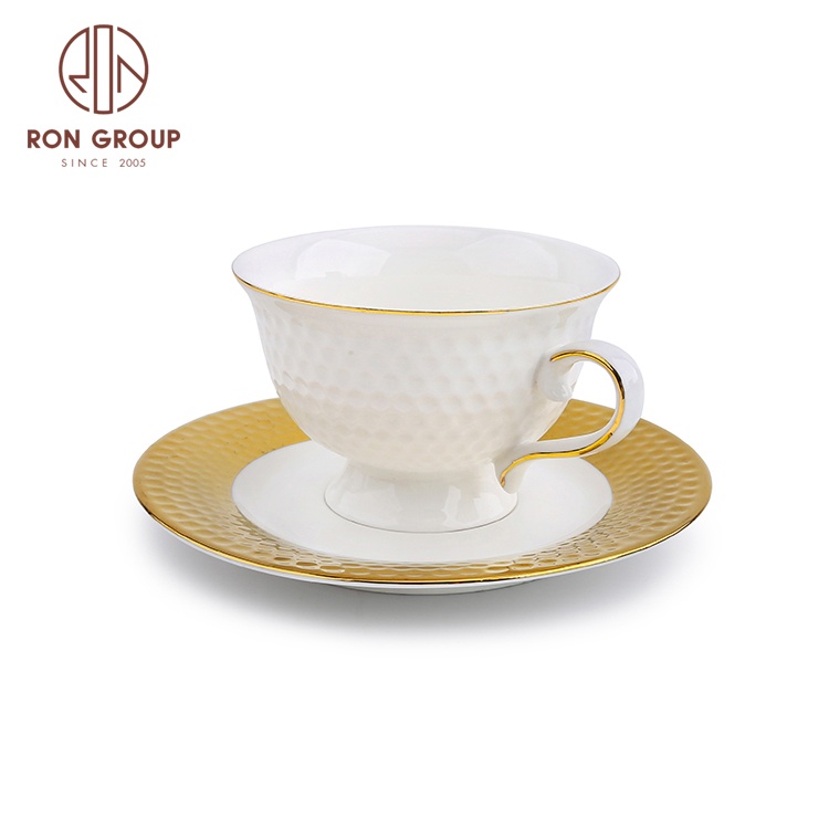 christmas gifts new design gold plated reusable handle coffee mug ceramic tea cup sets
