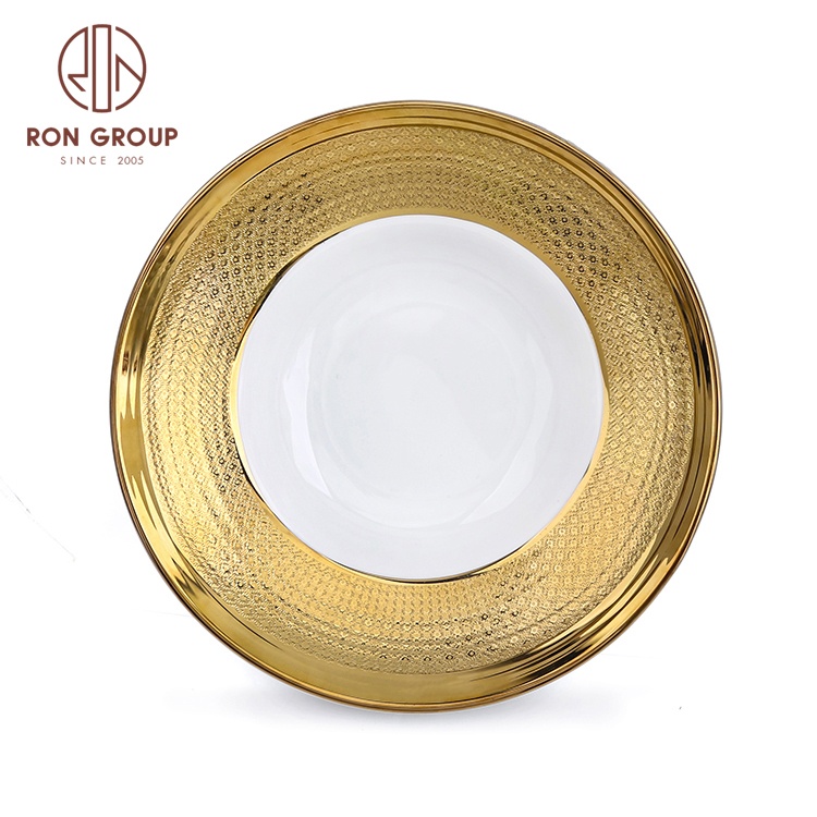 Factory supplier luxury wedding round porcelain dinner plate ceramic bowl pasta plate with gold rim