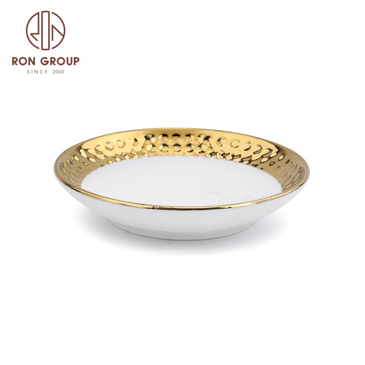 cheap price unique golden rim charger plates wedding decoration gold plated ceramic round dinning plate set