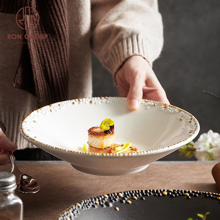 High quality nordic round hat shape bowl deep pasta dinning gold rim large serving ceramic ramen bowl for wedding