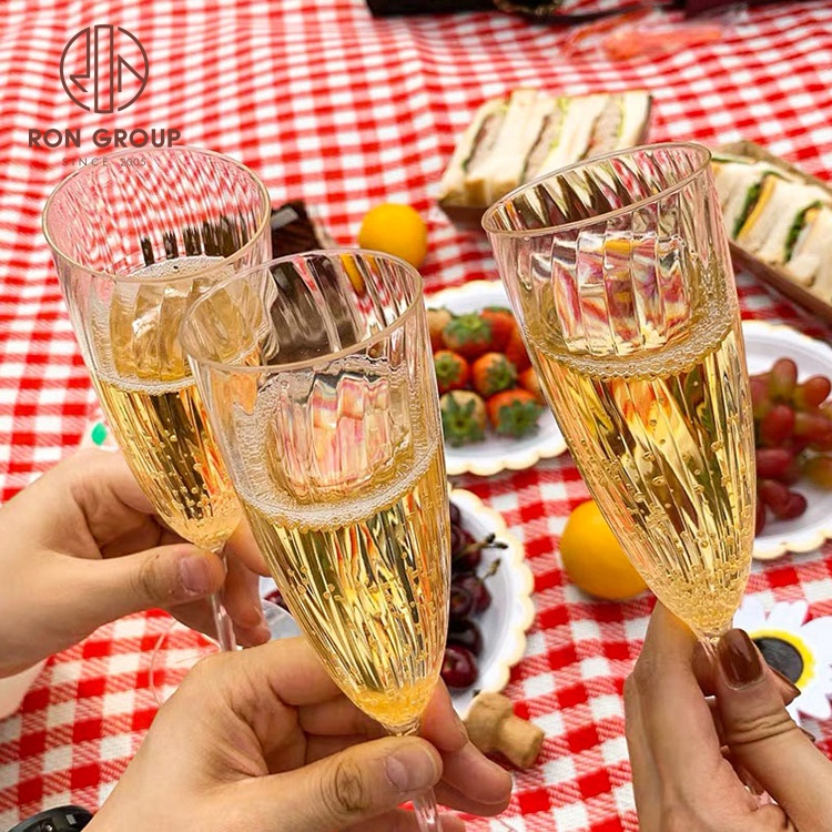 Eco Friendly Unique Transparent Fancy Plastic Champagne Clear Unique Long Stem PC Disposable Wine Glasses for Party Wedding