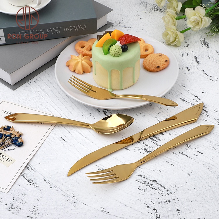 Cheap price wedding restaurant hotel dining tableware set spoon knife forks cutlery kit stainless steel noble gold flatware