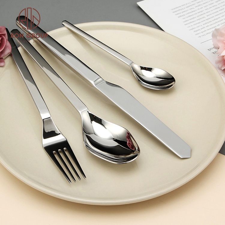 Wholesale Factory Custom Logo Flatware Dinnerware Silverware Stainless Steel Restaurant Tableware Fork Spoon Knife Cutlery Set