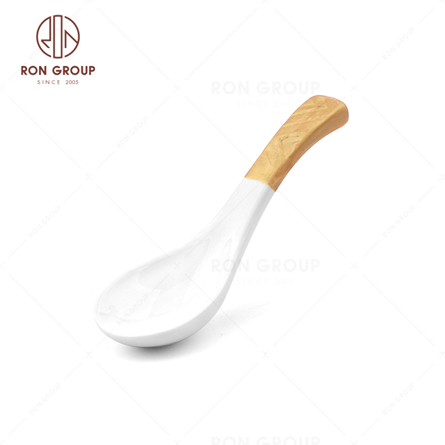 Wholesale high quality banquet restaurant elegant luxury Gilded Splendor Porcelain Ceramic soup spoon